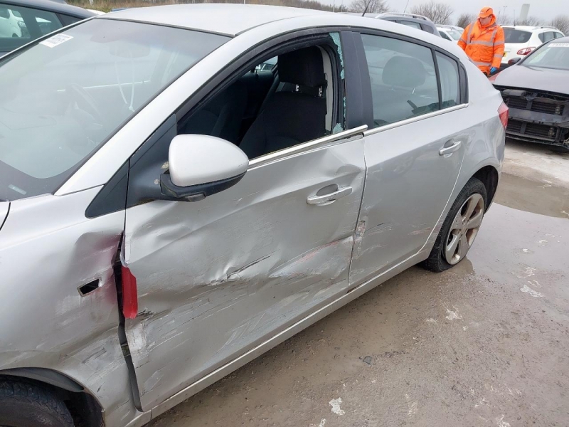 U318, Chevrolet Cruze 2012, 1.8, бензин, АКПП