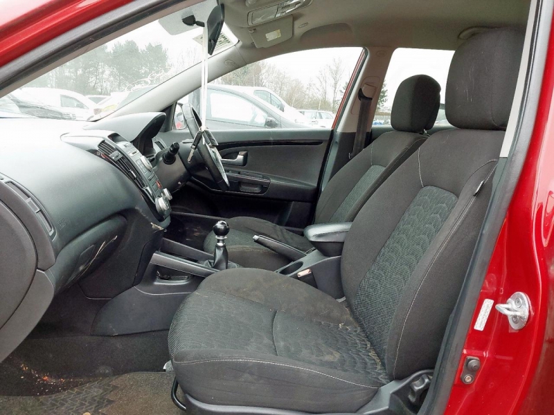 U325, Kia Ceed 2010, 1.6, дизель, МКПП