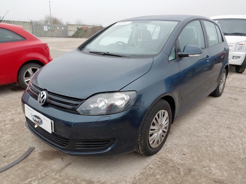 U328, VW Golf 2010, 1.4, бензин, МКПП