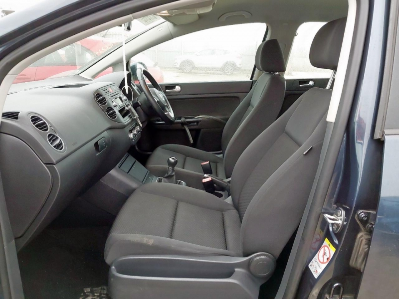 U328, VW Golf 2010, 1.4, бензин, МКПП