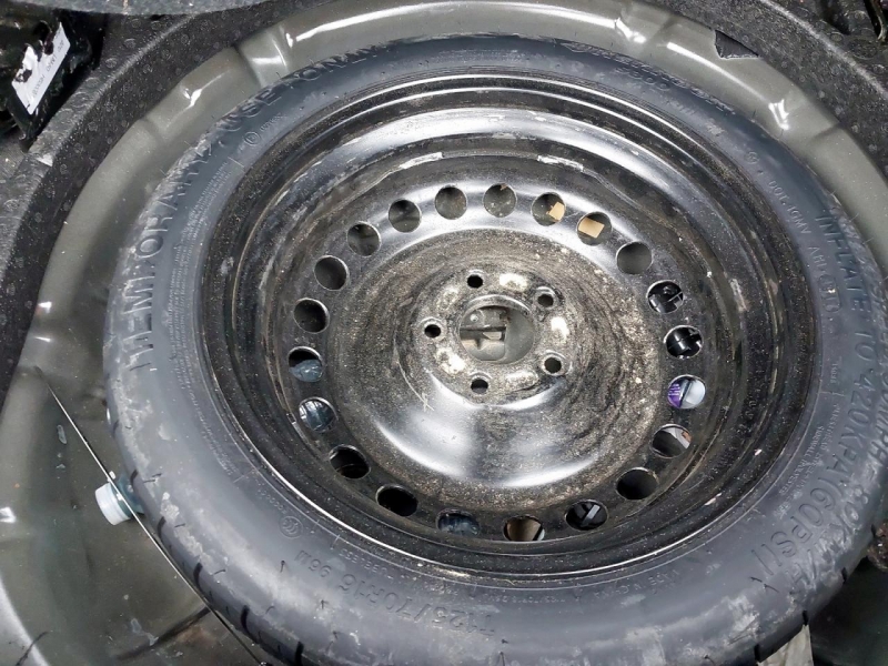 Y223, Ford Focus 2017, 1.0, бензин, МКПП