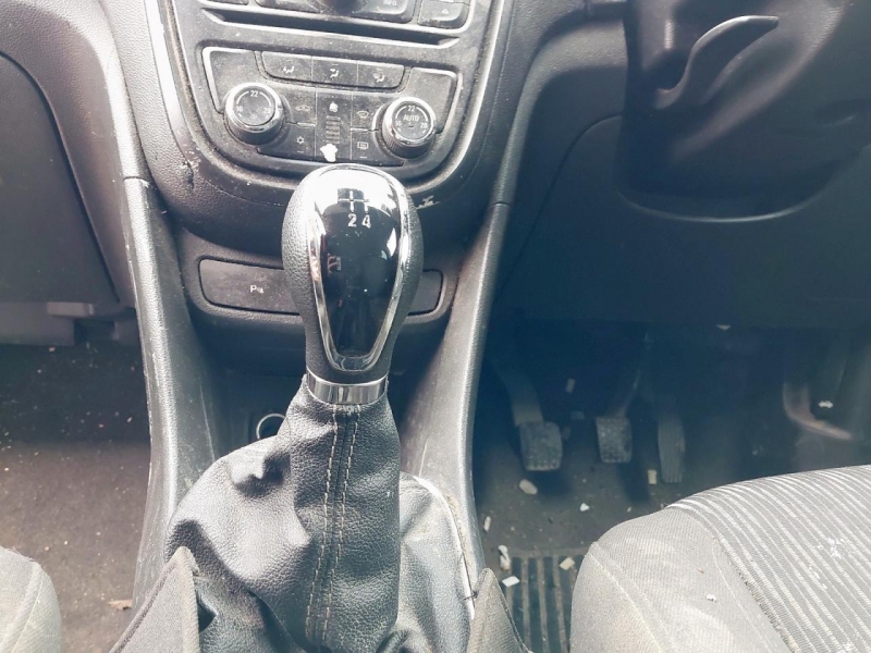 Y225, Opel Mokka 2014, 1.6, бензин, МКПП