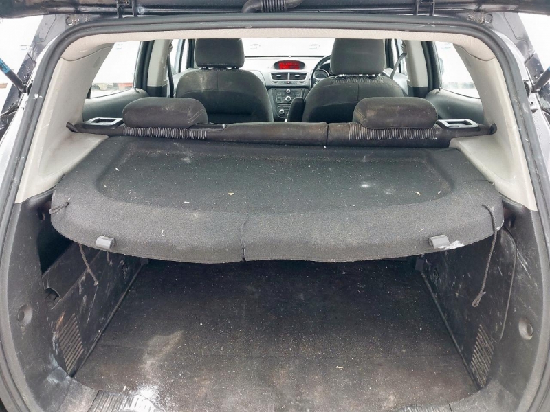 Y225, Opel Mokka 2014, 1.6, бензин, МКПП