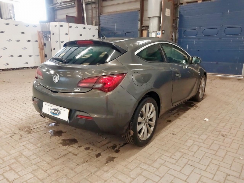 Y211, Opel Astra 2015, 1.4, бензин, МКПП