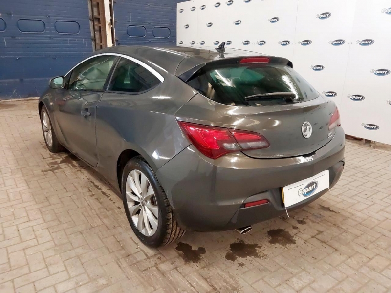 Y211, Opel Astra 2015, 1.4, бензин, МКПП