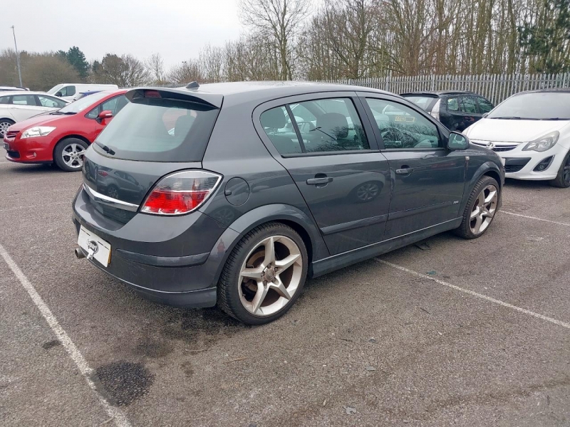 U333, Opel Astra 2010, 1.8, бензин, МКПП