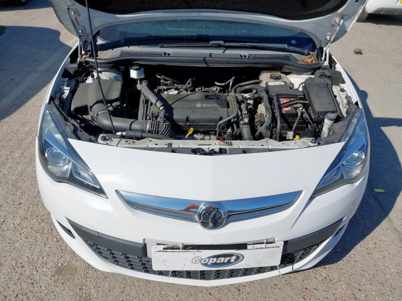 Y226, Opel Astra 2012, 1.6, бензин, МКПП