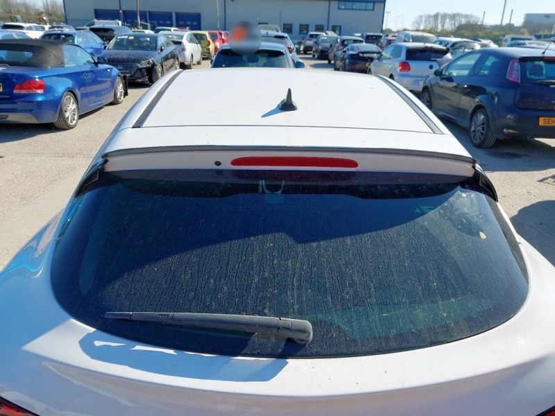 Y226, Opel Astra 2012, 1.6, бензин, МКПП