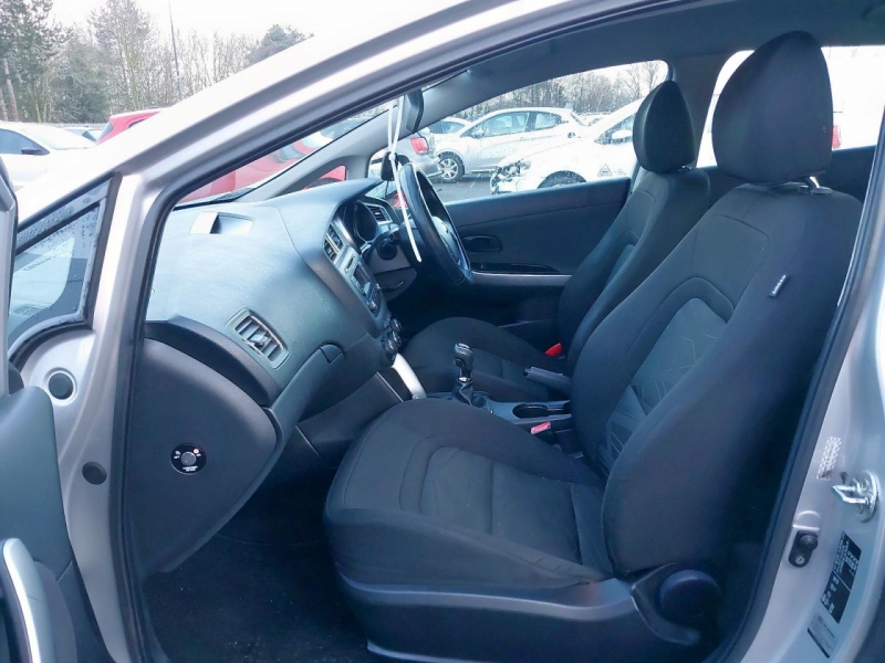U338, Kia Ceed 2012, 1.6, дизель, МКПП