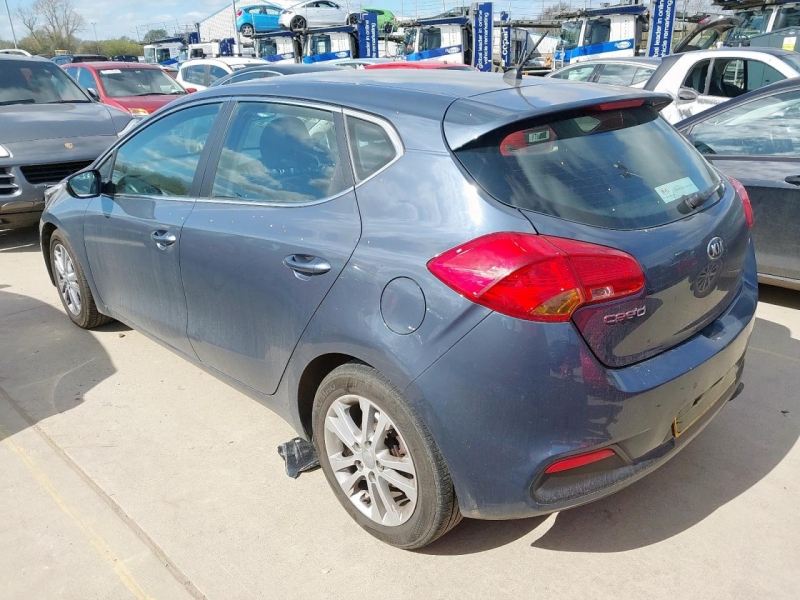 Y237, Kia Ceed 2014, 1.6, бензин, МКПП