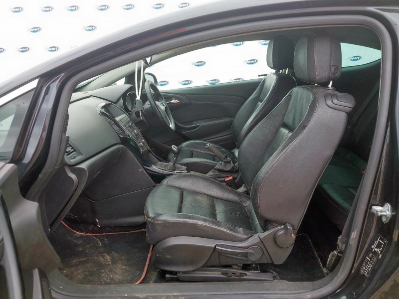 W456, Opel Astra 2015, 1.4, бензин, МКПП
