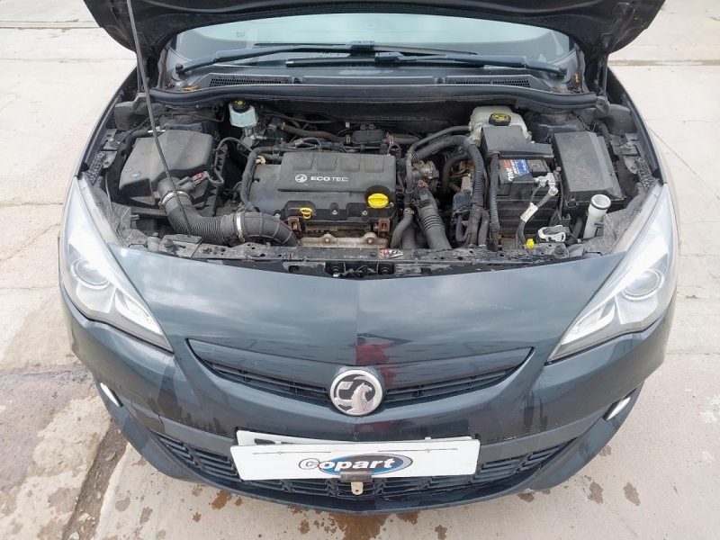 W456, Opel Astra 2015, 1.4, бензин, МКПП