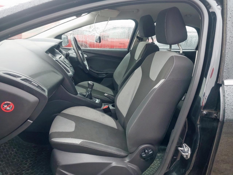 W458, Ford Focus 2012, 1.6, бензин, МКПП