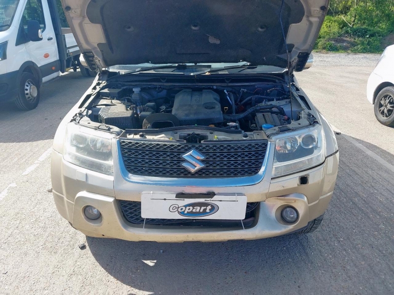 Y239, Suzuki Grand Vitara 2011, 2.4, бензин, МКПП