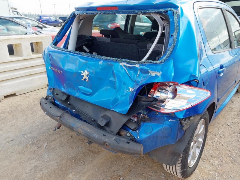 Y241, Peugeot 307 2006, 1.6, бензин, АКПП