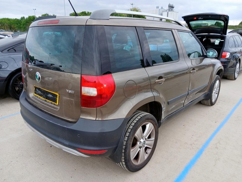 Y247, Skoda Yeti 2011, 1.8, бензин, МКПП