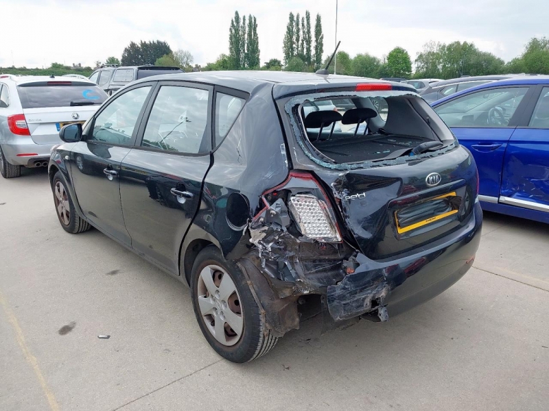 Y251, Kia Ceed 2010, 1.6, бензин, АКПП