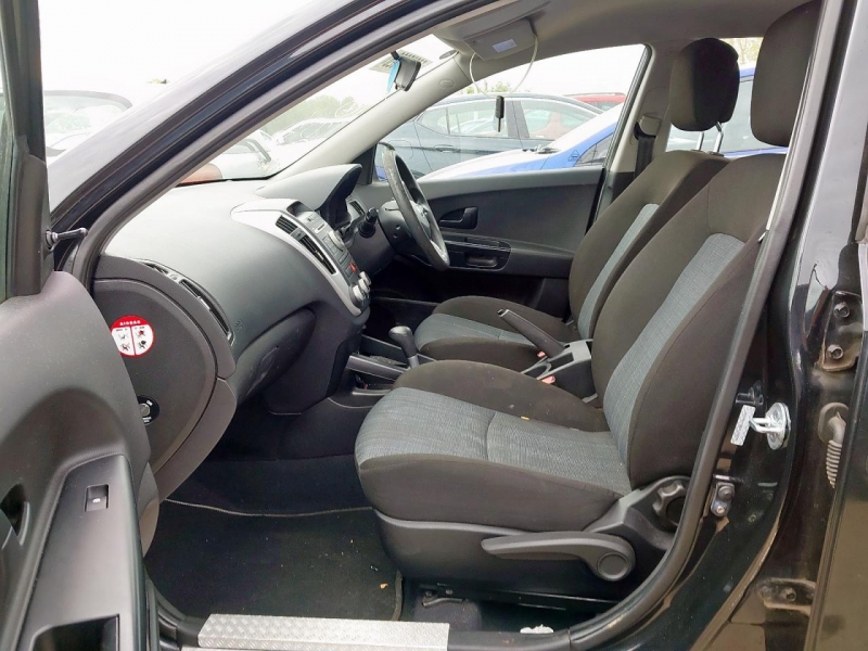 Y251, Kia Ceed 2010, 1.6, бензин, АКПП
