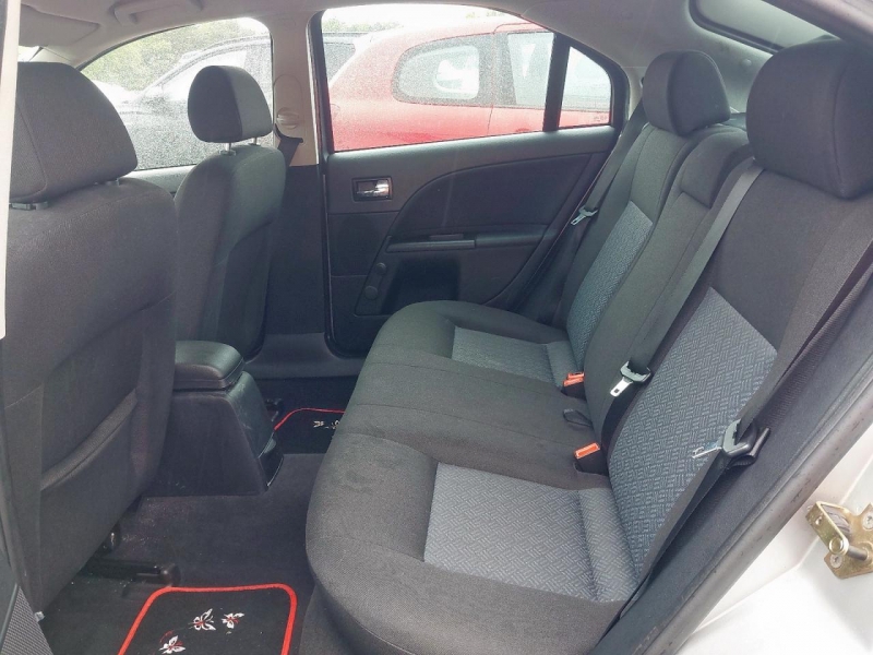 U374, Ford Mondeo 2007, 1.8, бензин, МКПП