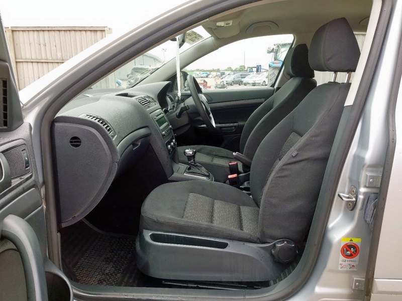 Y257, Skoda Octavia 2011, 1.4, бензин, АКПП
