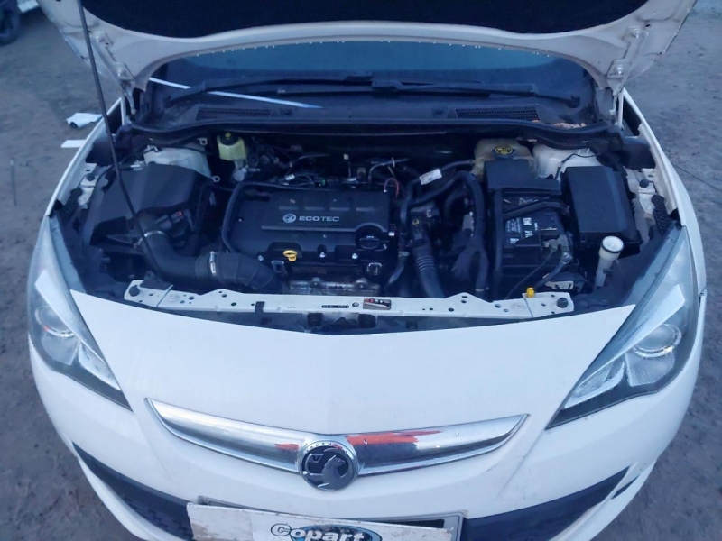 Y258, Opel Astra 2012, 1.4, бензин, МКПП