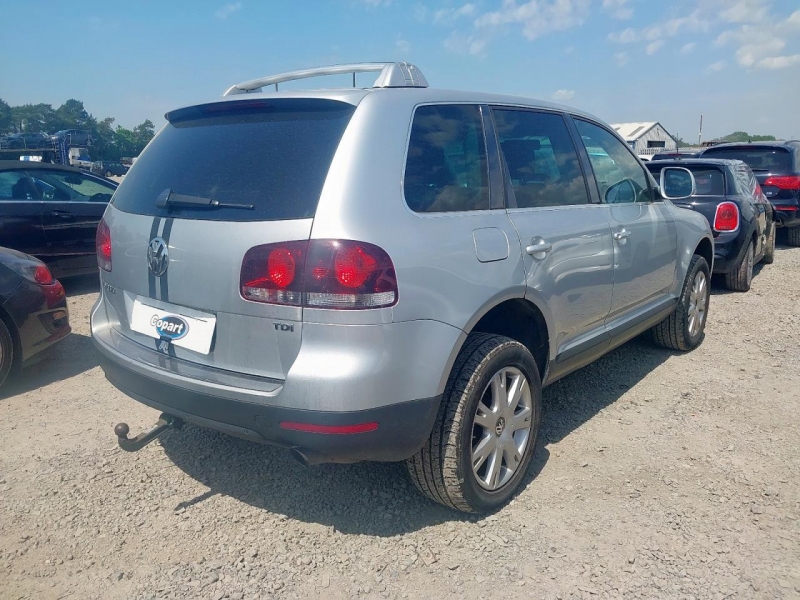 W475, VW Touareg 2009, 2.5, дизель, АКПП