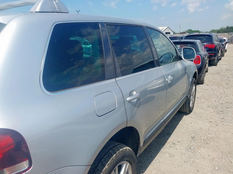 W475, VW Touareg 2009, 2.5, дизель, АКПП