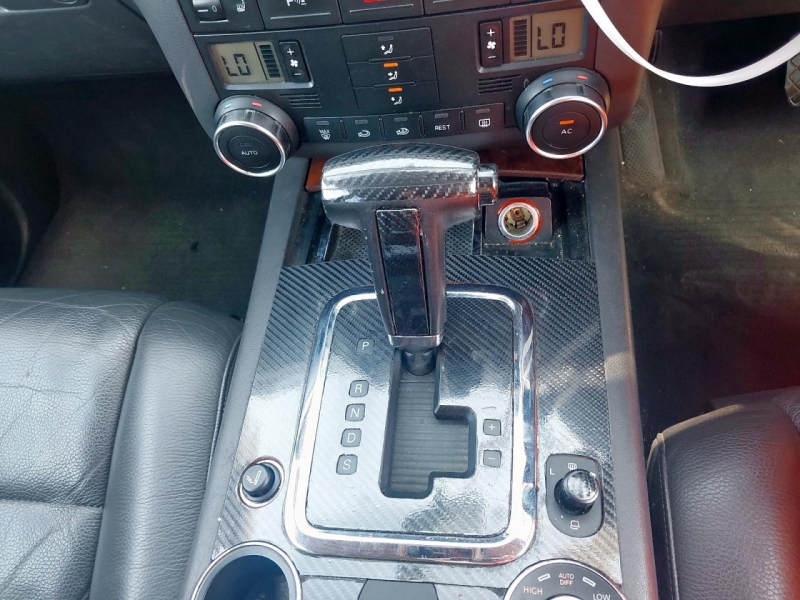 W475, VW Touareg 2009, 2.5, дизель, АКПП