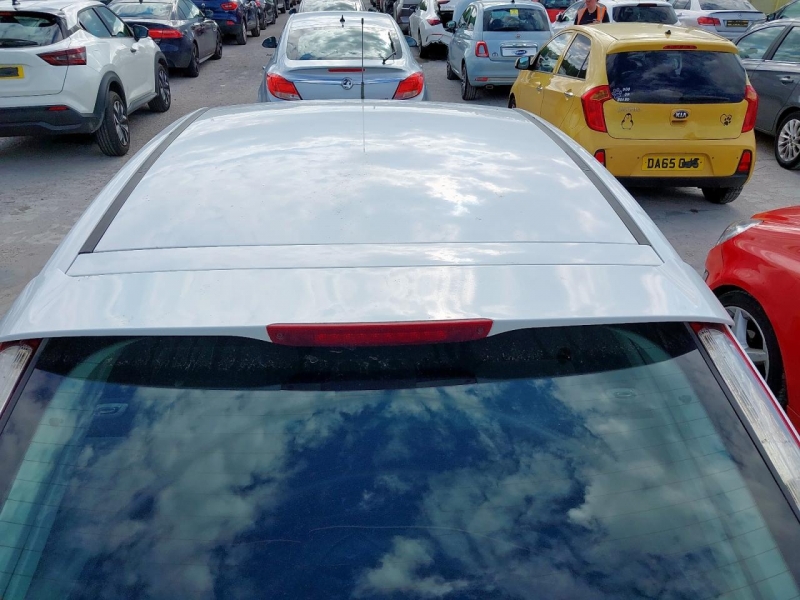 U393, Ford Focus 2010, 1.6, бензин, МКПП