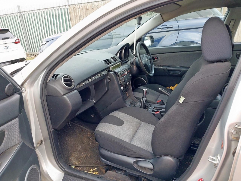 W488, Mazda 3 2008, 2.0, бензин, МКПП