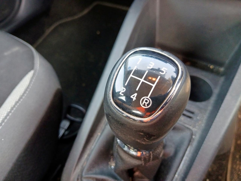 W499, Skoda Fabia 2015, 1.0, бензин, МКПП