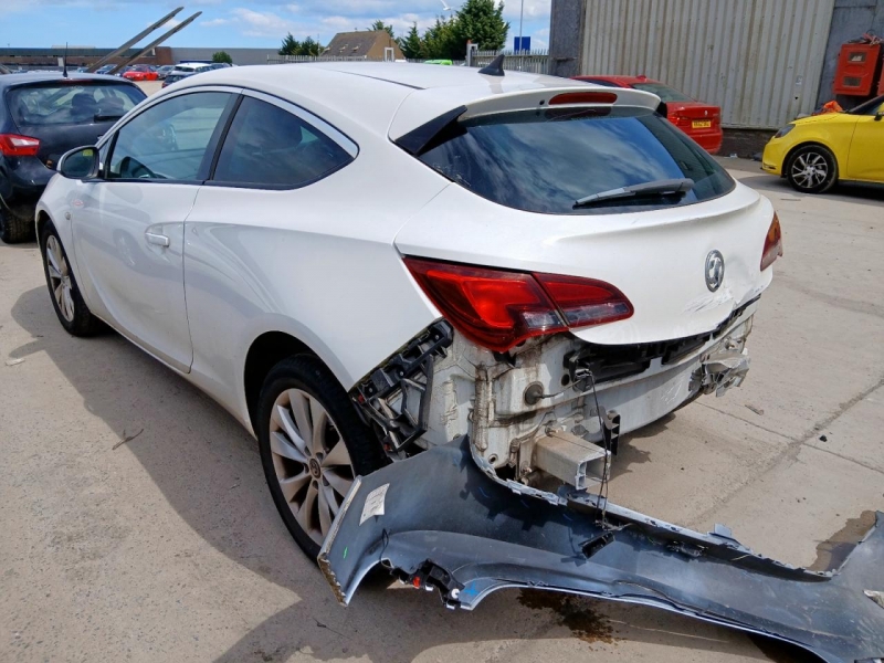 U402, Opel Astra 2015, 1.4, бензин, МКПП