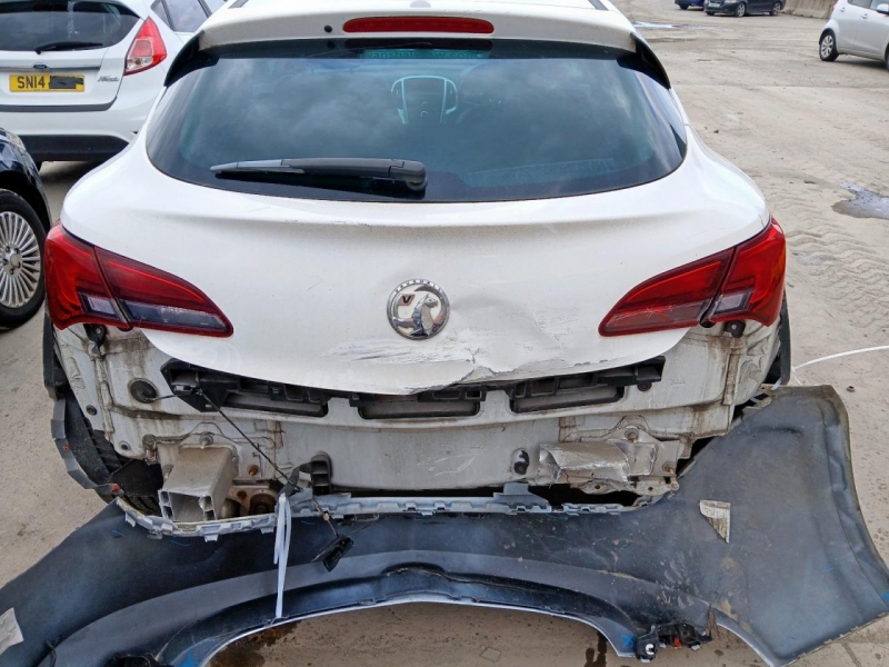 U402, Opel Astra 2015, 1.4, бензин, МКПП