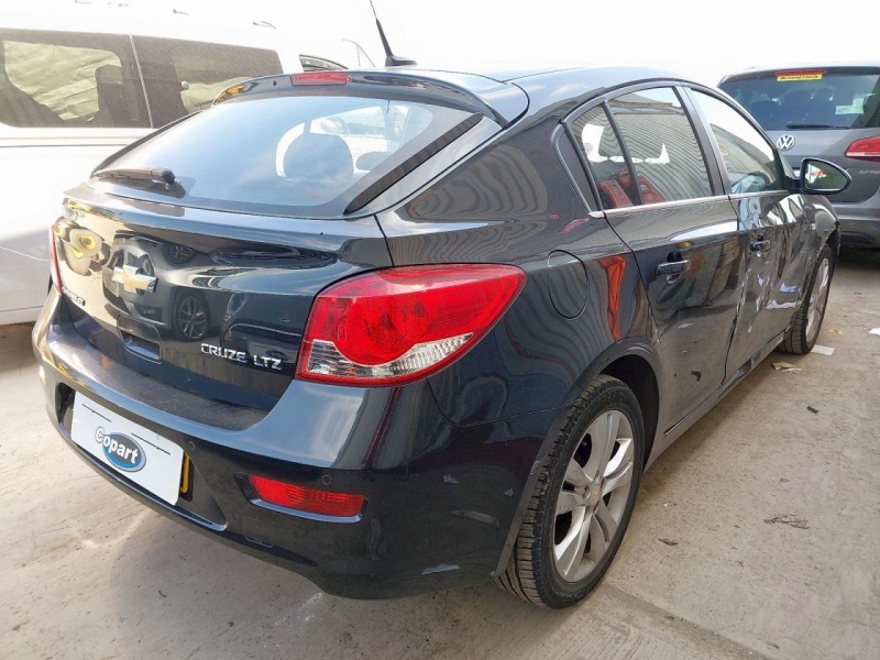 U403, Chevrolet Cruze 2012, 1.8, бензин, МКПП