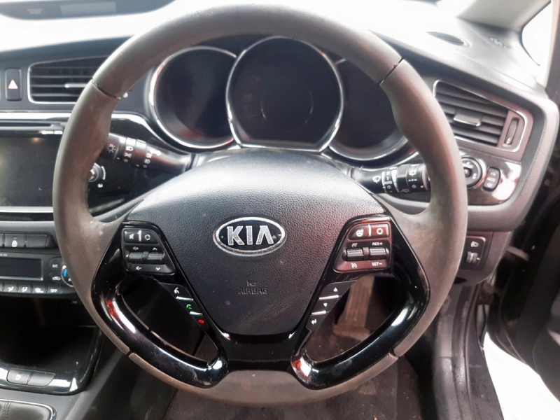 U404, Kia Ceed 2013, 1.6, дизель, МКПП