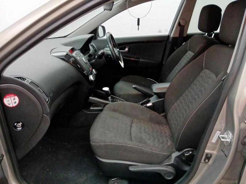 W503, Kia Ceed 2012, 1.6, дизель, АКПП
