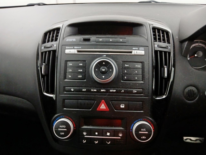 W503, Kia Ceed 2012, 1.6, дизель, АКПП