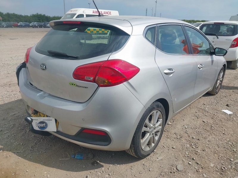 U405, Kia Ceed 2013, 1.6, дизель, МКПП