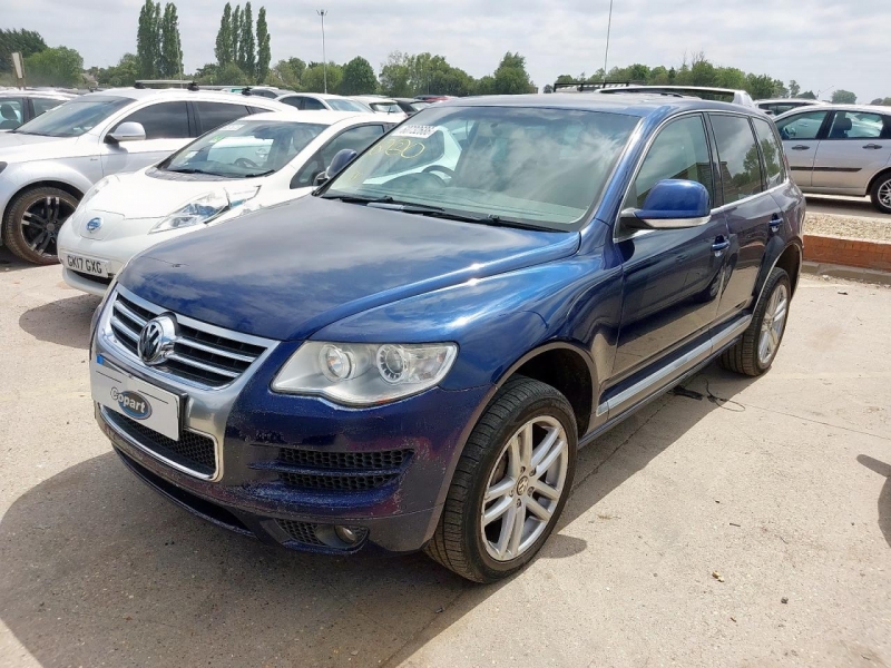 Y271, VW Touareg 2010, 3.0, дизель, АКПП