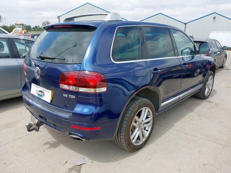 Y271, VW Touareg 2010, 3.0, дизель, АКПП