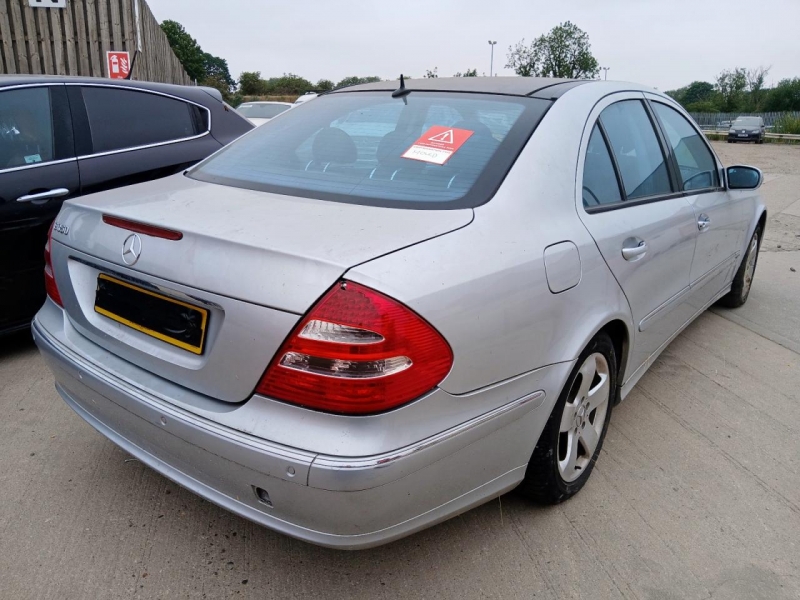 Y272, Mercedes Benz E 2006, 3.5, бензин, АКПП
