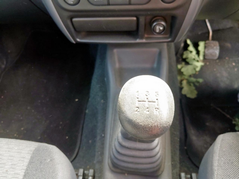 W518, Suzuki Jimny 2006, 1.3, бензин, МКПП