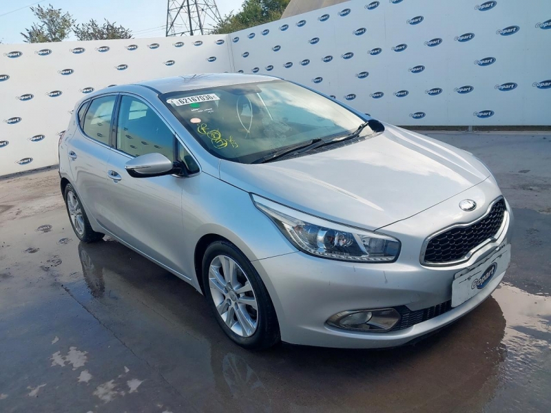 W526, Kia Ceed 2012, 1.6, дизель, МКПП