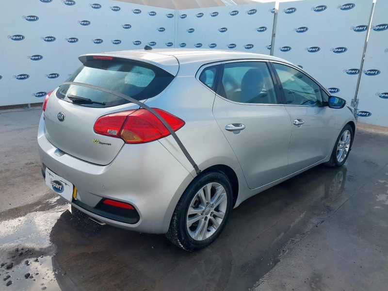 W526, Kia Ceed 2012, 1.6, дизель, МКПП