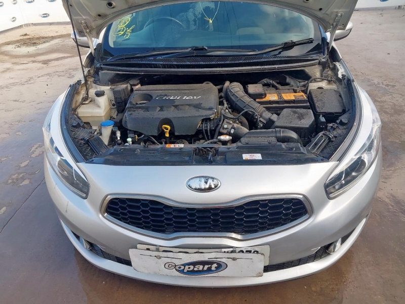 W526, Kia Ceed 2012, 1.6, дизель, МКПП