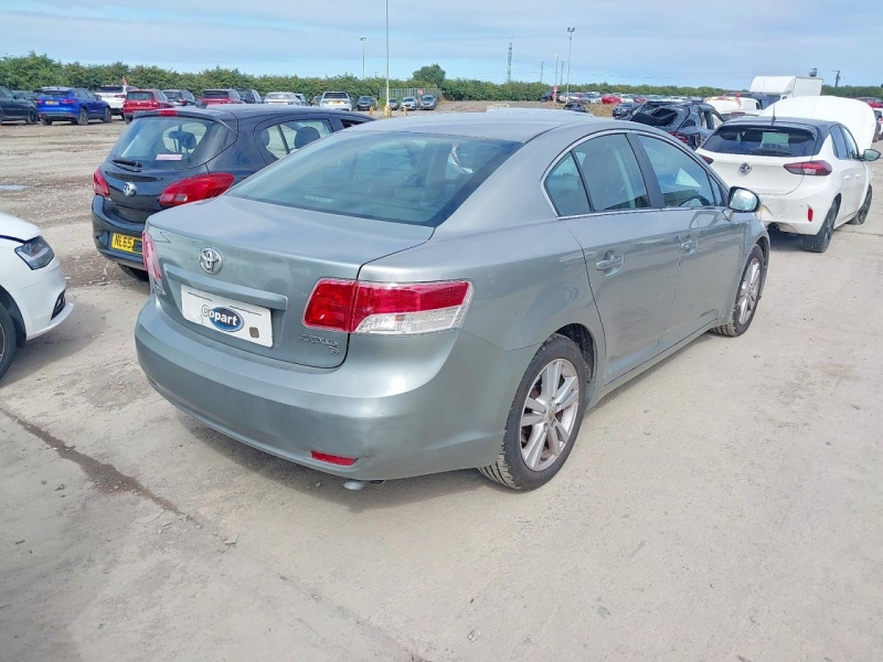 U421, Toyota Avensis 2009, 1.8, бензин, МКПП