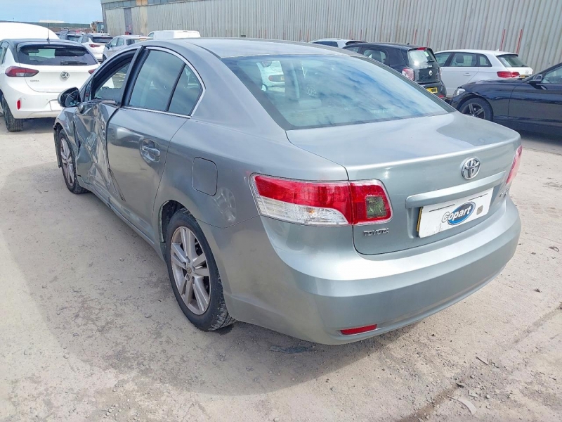 U421, Toyota Avensis 2009, 1.8, бензин, МКПП