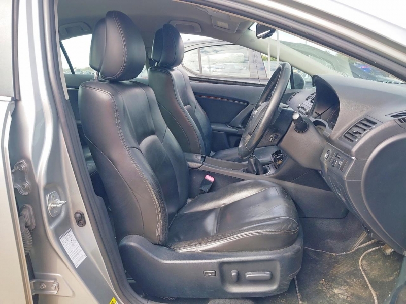 U421, Toyota Avensis 2009, 1.8, бензин, МКПП