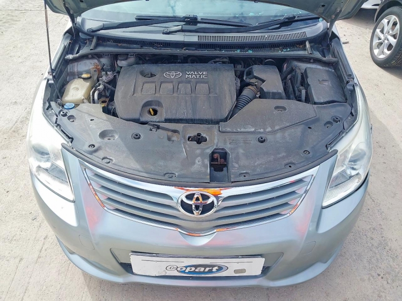 U421, Toyota Avensis 2009, 1.8, бензин, МКПП