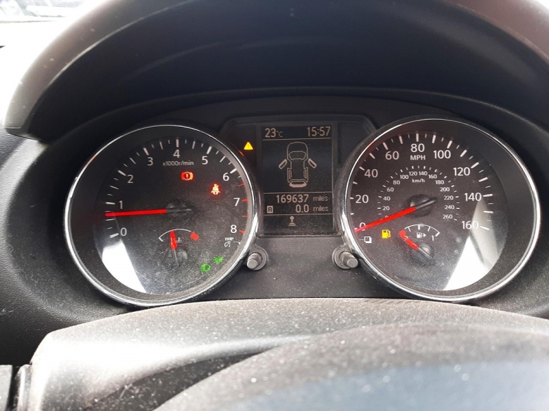 Y284, Nissan Qashqai 2011, 1.6, бензин, МКПП